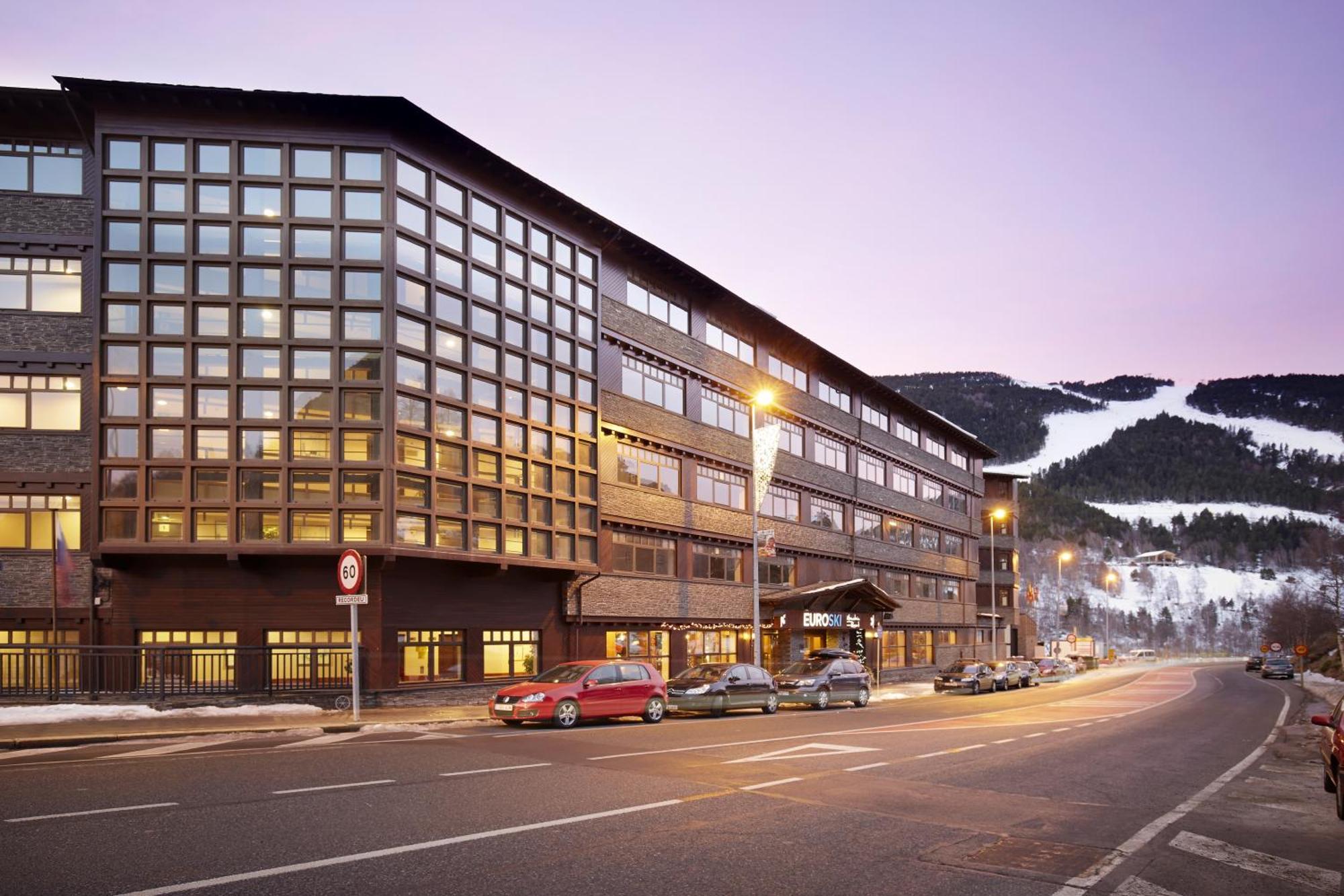 Hotel Euroski Mountain Resort & Spa エル・ターター エクステリア 写真